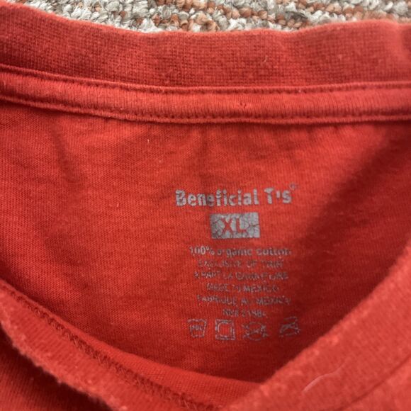 PATAGONIA Men's Mountain Horizon Red T-Shirt Short Sleeves Size XL - Picture 8 of 8